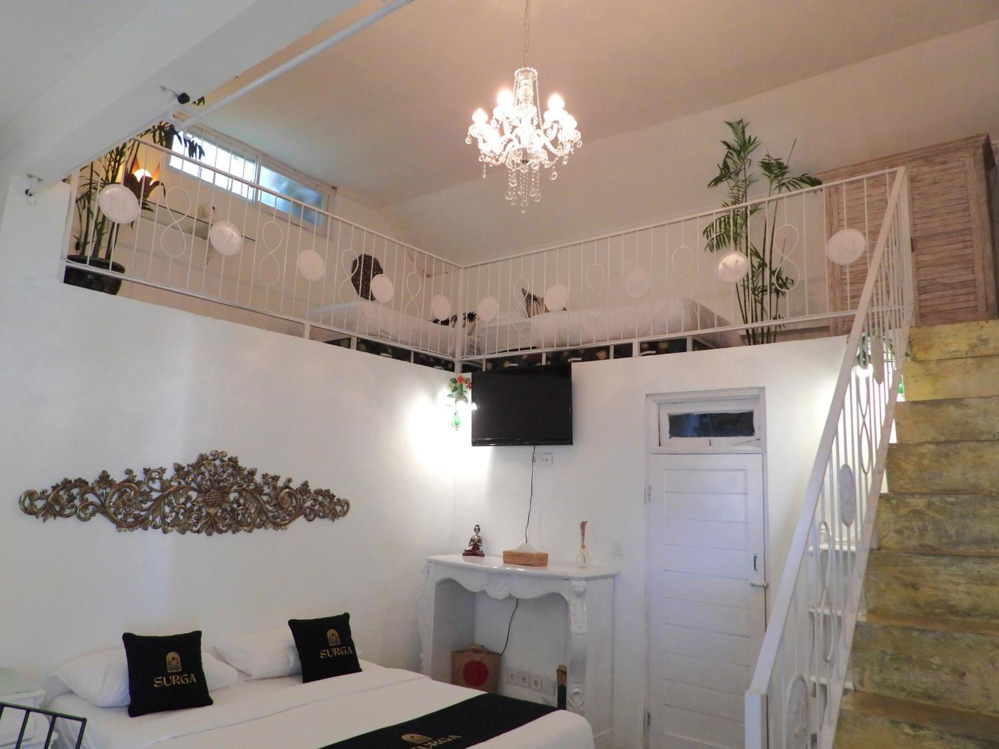 Surga Homestay 金巴兰 外观 照片
