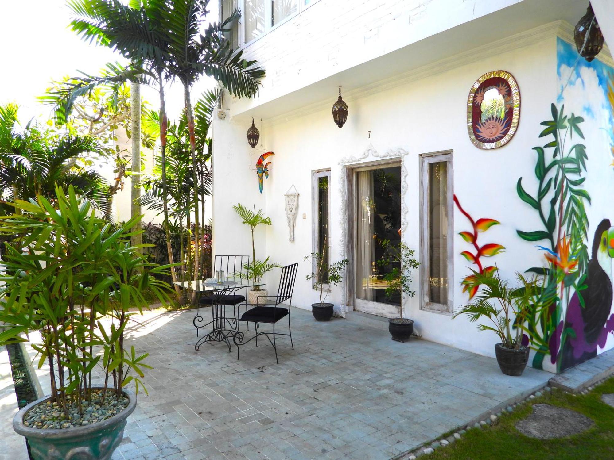 Surga Homestay 金巴兰 外观 照片